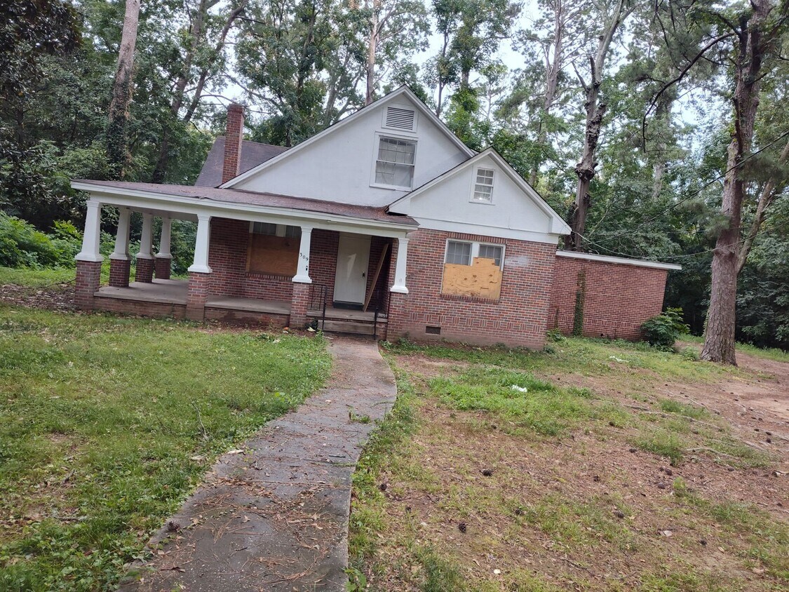 Primary Photo - 309 Alta Woods Blvd