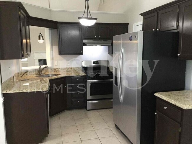Foto del edificio - 280 Lazy Hollow Ln