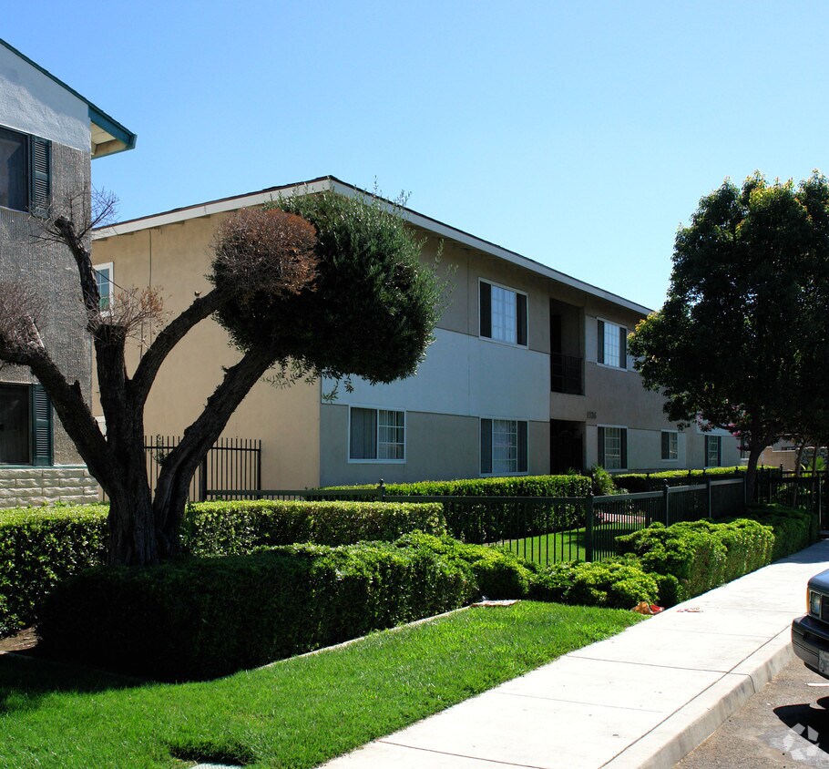 Foto del edificio - 1336 W Stoneridge Ct.