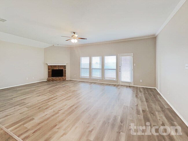 Building Photo - 1237 Chase Ln