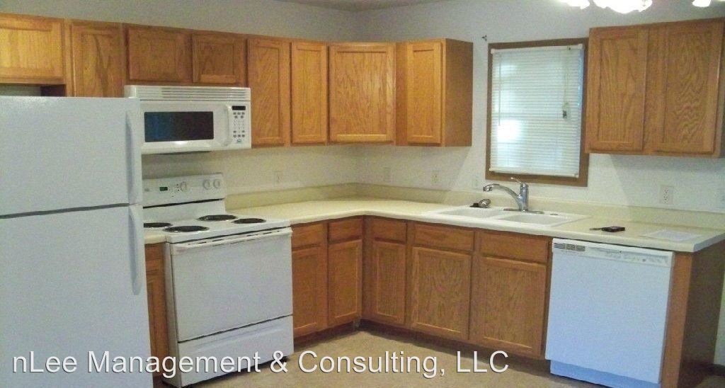 1901 Jamesport St, Saint Joseph, MO 64504 Room for Rent in Saint