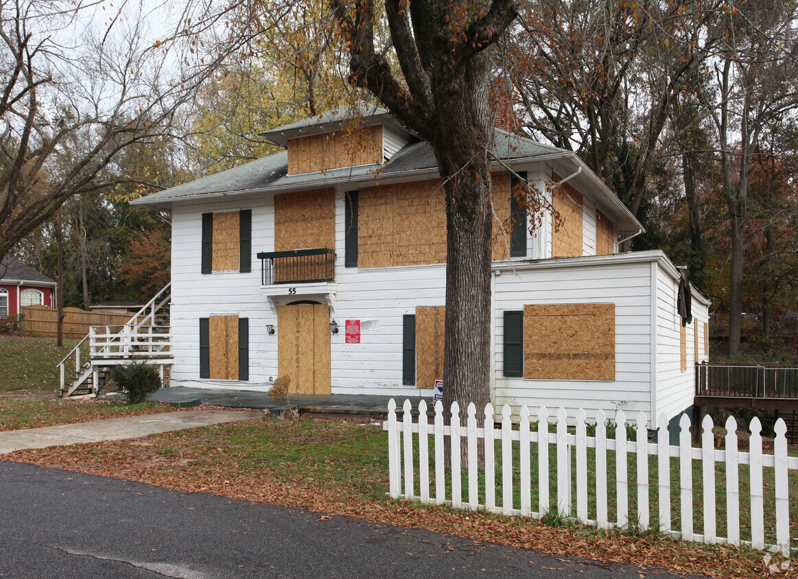 Building Photo - 55 NE Bell St