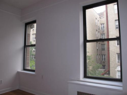 Building Photo - 259 W 92nd St