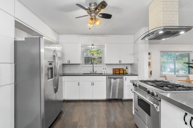 Foto del edificio - 1403 Briarcliff Blvd
