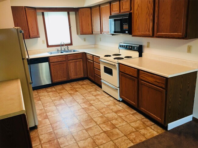 Foto del edificio - 17450 Fairway Dr