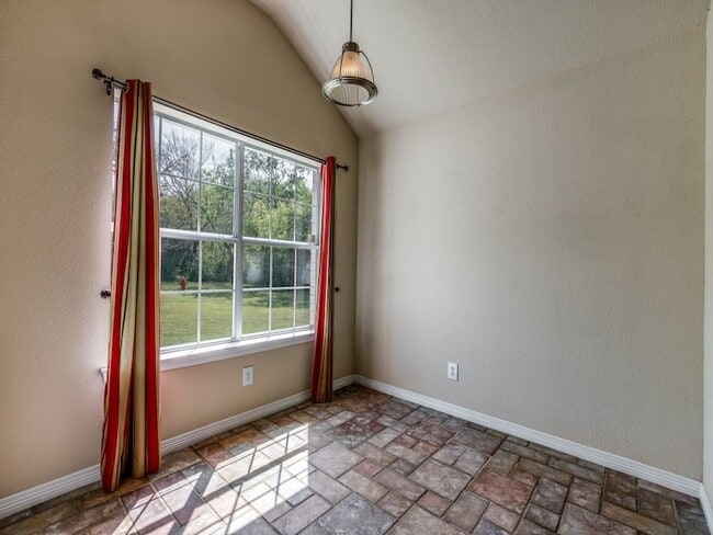 Foto del edificio - 416 Scott Ln
