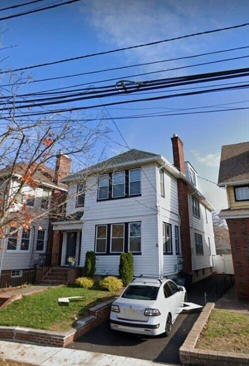 Primary Photo - 466 Belgrove Dr