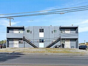 Building Photo - 1300 N 22nd St