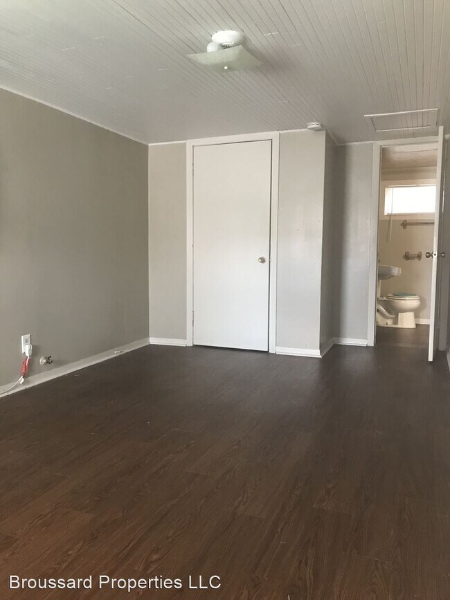 Foto del edificio - 1 br, 1 bath House - 106 St. Michael Street