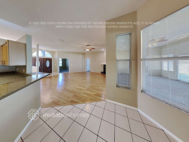 Foto del edificio - 28141 Brokenmead Path