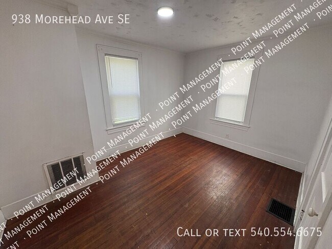 Foto del edificio - 938 Morehead Ave SE