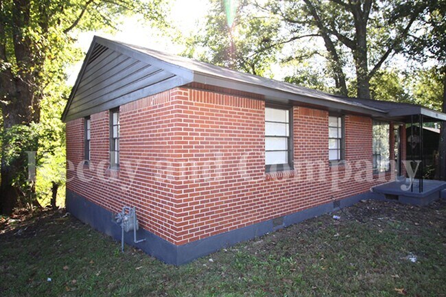 Foto del edificio - 1841 S Sutton Dr