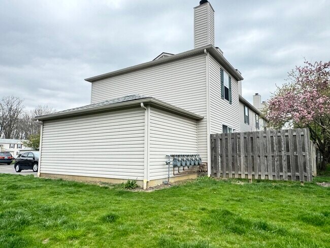 Building Photo - 1720 Messner Dr