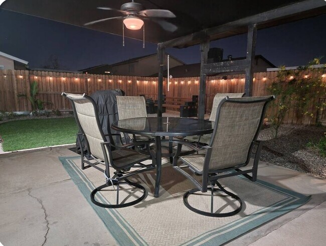 Foto del edificio - 144 Southwind Dr