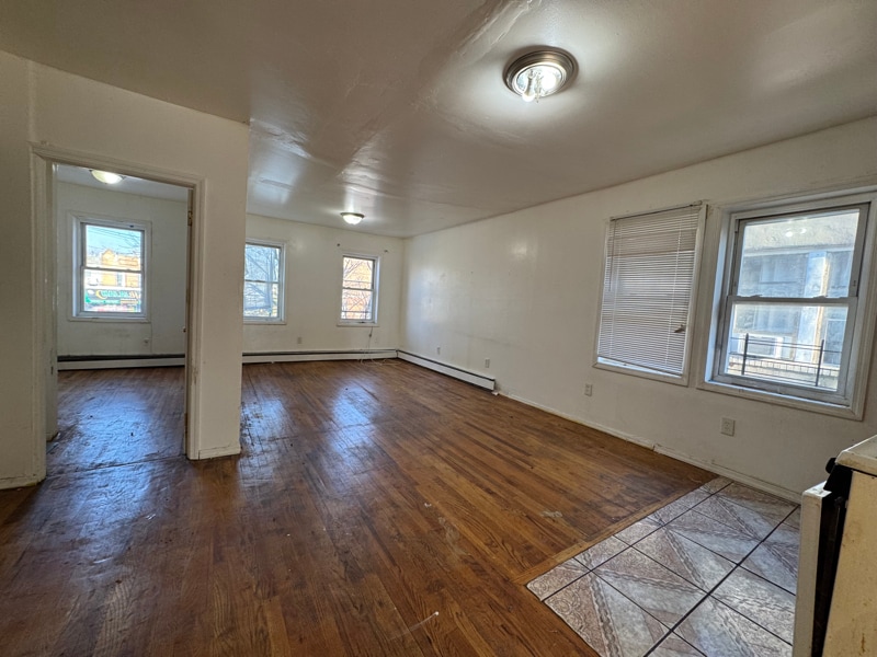 Photo - 106-10 Ruscoe St (Queens, NY)