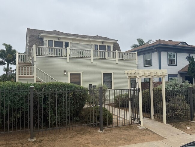 Building Photo - 2449 G St