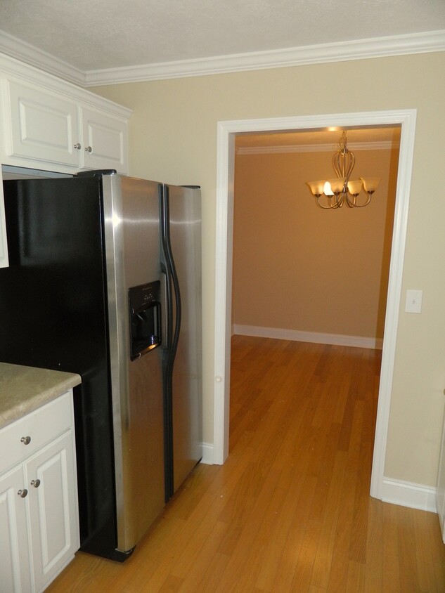 Foto principal - Townhome for Rent - 905 Bryans Way Groveto...