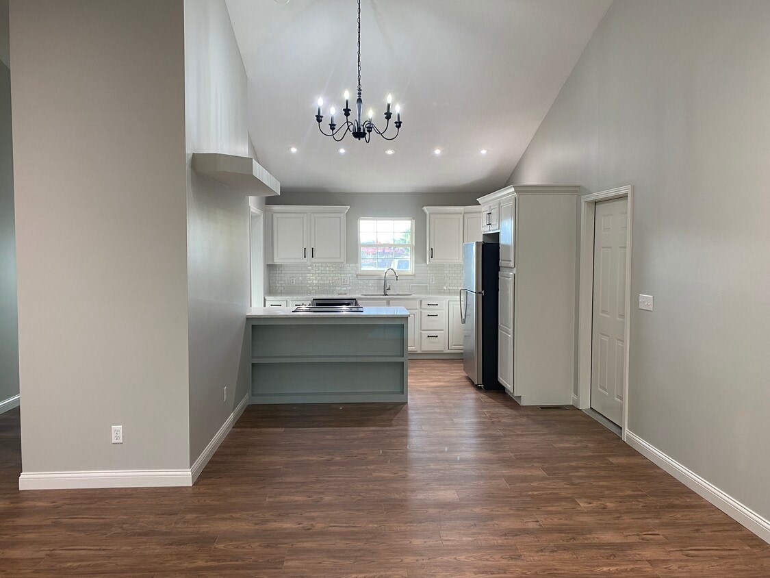 Foto principal - 2930 E Shetland Dr