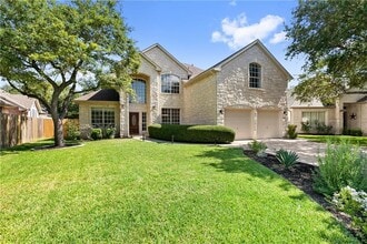 Building Photo - 11009 Savannah Ct