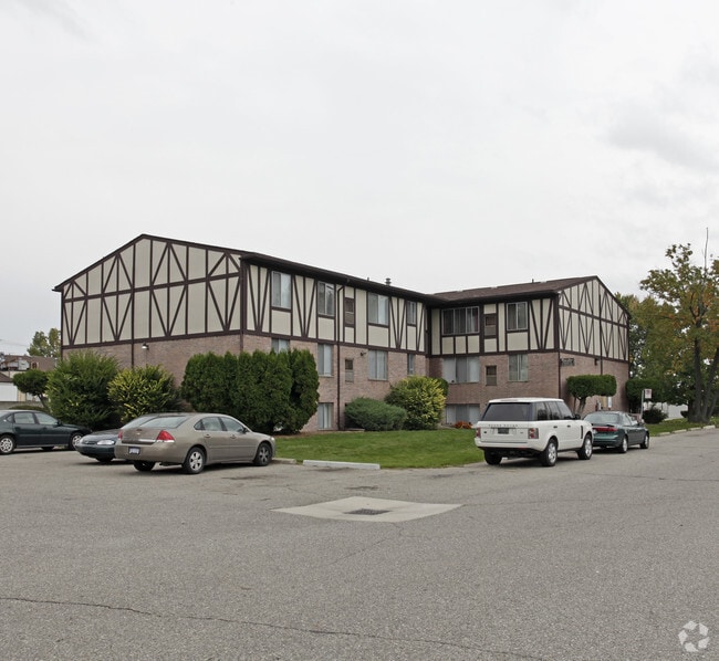 Ron Lor Apartments Apartments Clinton Township, MI