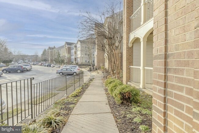 Foto del edificio - 7706 Haynes Point Way