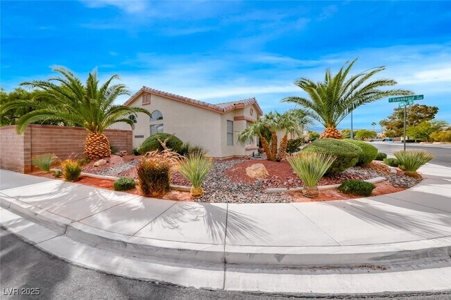 Foto del edificio - 6405 Break Point Ave