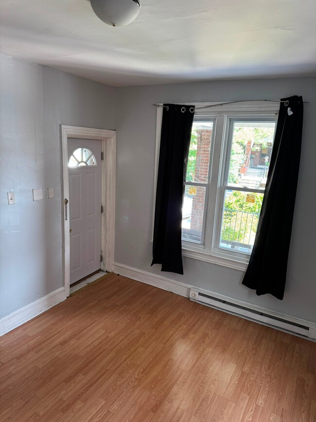 Photo - 5427 Angora Terrace (Philadelphia, PA) Apartment