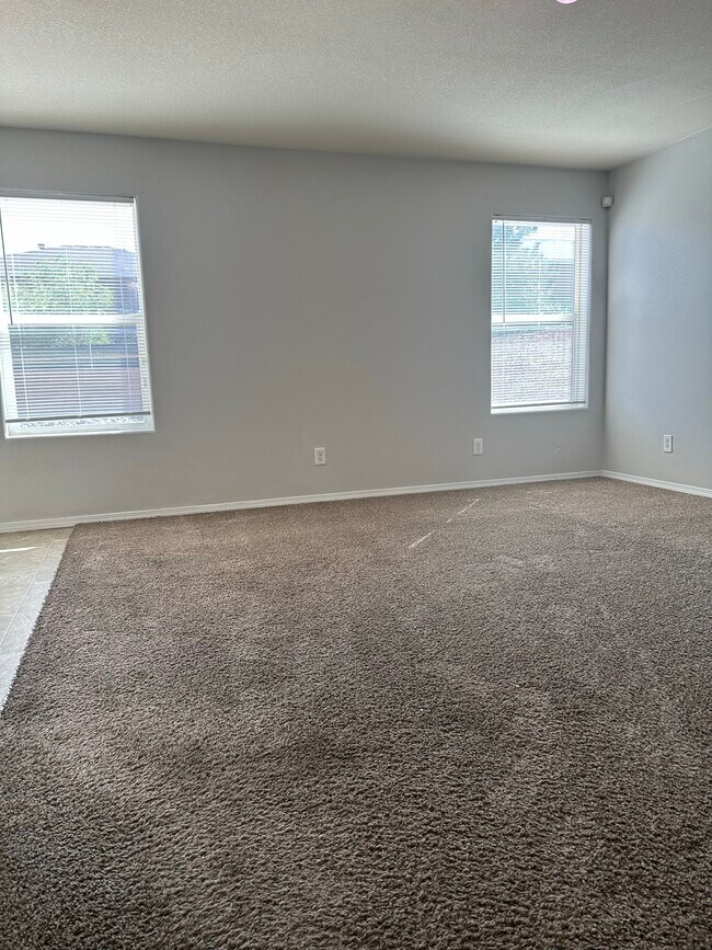 Building Photo - 7700 Wood Stork Ct NW
