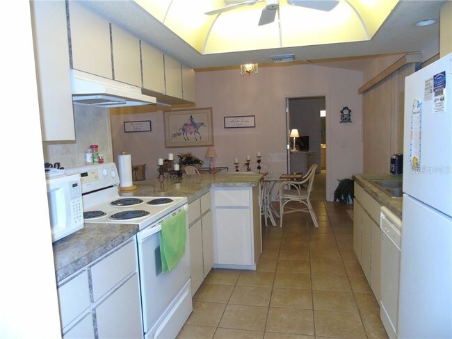 18371 Edgewater Dr photo'