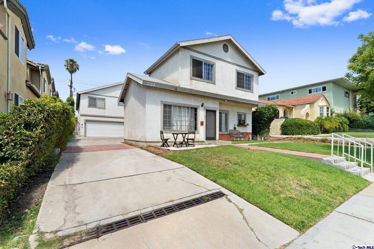 7 Townhouses for Rent in Burbank, CA Westside Rentals