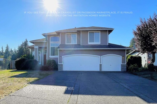 Building Photo - 35235 6th Ave SW