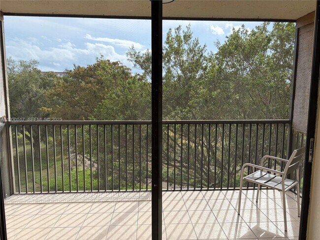 Foto del edificio - 5550 NW 44th St