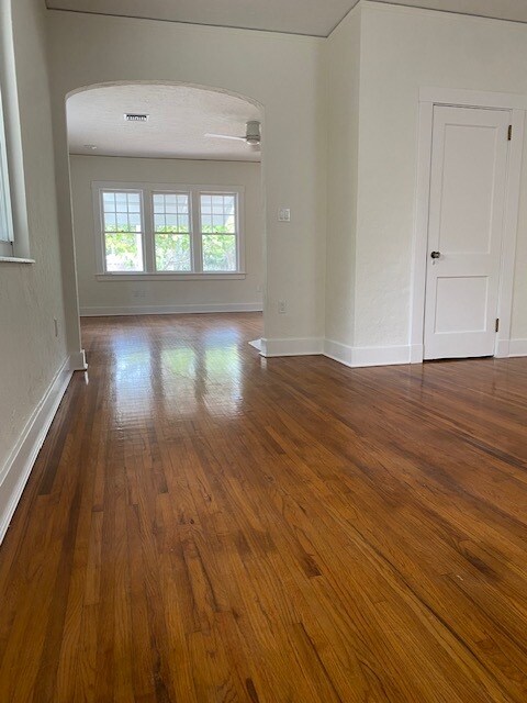 Foto del edificio - 331 Princeton Dr