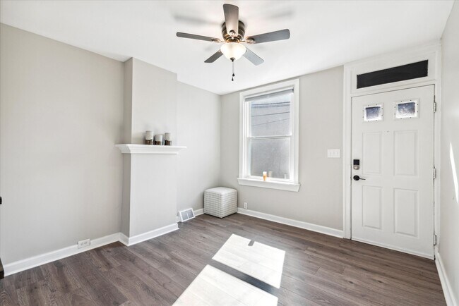 Building Photo - 2666 Janney St