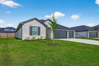 Building Photo - 4312 Rustling Aspen Dr