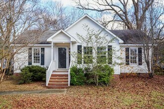 Building Photo - 612 W Stallings St