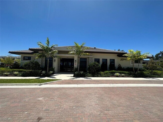 Foto del edificio - 315 NE 208th Terrace