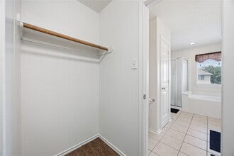 Building Photo - 8813 Elm Drake Ln