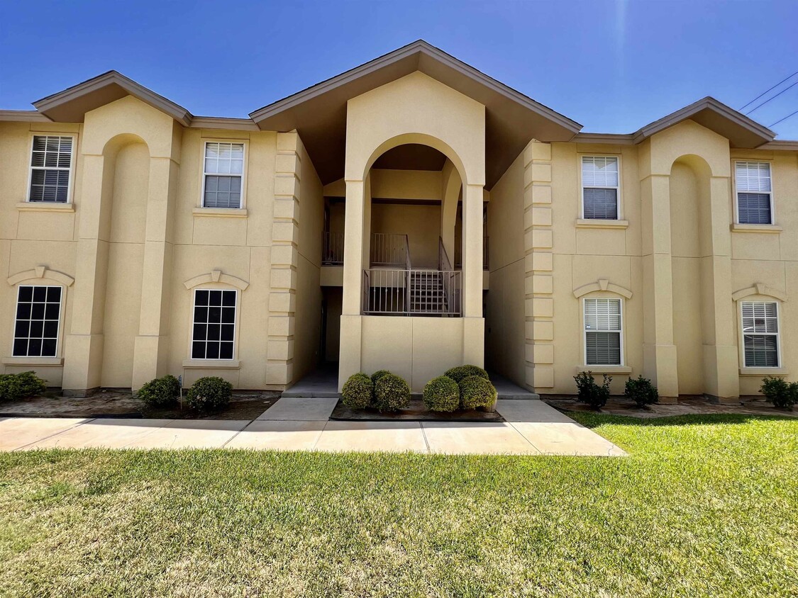 9804 Cantera Ct Unit 52, Laredo, TX 78045 - Condo for Rent in Laredo ...