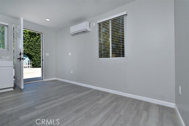 Foto del edificio - 14332 Tiara St