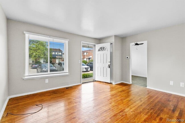 Building Photo - 534 St Maron Pl