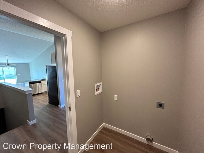 Foto del edificio - 4 br, 4 bath House - 1081 N. 170th Terrace