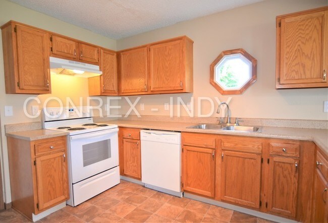 Building Photo - 8030 Whistlewood Dr