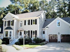 Building Photo - 106 Whispering Pines Ct