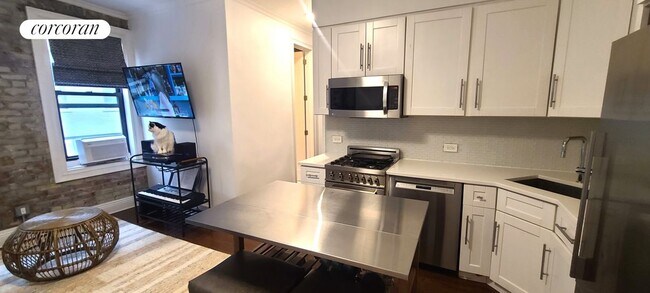 Foto del edificio - 24-51-51 38th St