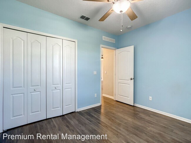 Foto del edificio - 3 br, 2 bath House - 7532 Park Hill Ave.