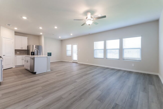 Building Photo - 1408 Bridgestone Dr