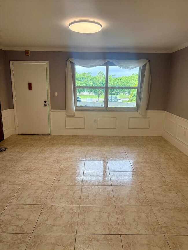 Foto del edificio - 20251 NE 2nd Ave