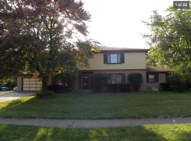 Building Photo - 7730 Knue Rd