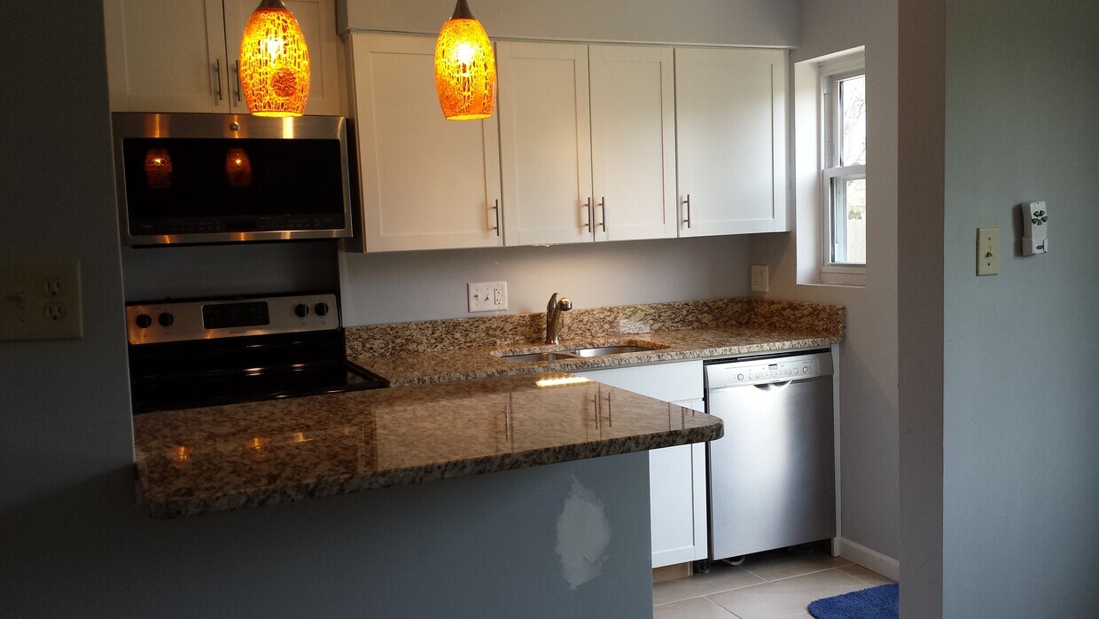 3074 Northwest Blvd, Upper Arlington, OH 43221 Townhome Rentals in